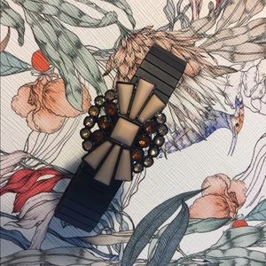 Adjustable black fashion bracelet